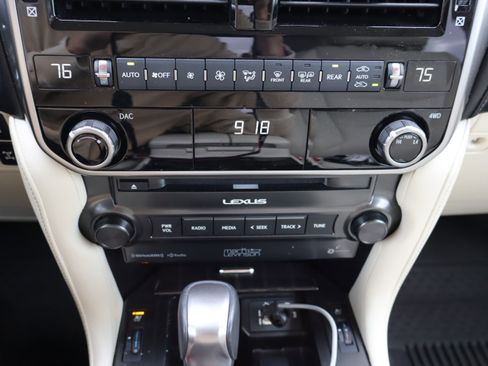 Used 2023 Lexus GX 460 Premium AWD/4WD image 30