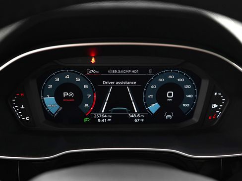 Used 2025 Audi Q3 2.0T Premium image 25