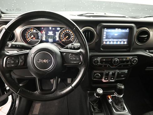 Used 2020 Jeep Wrangler Sport image 10