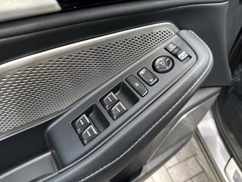 Used 2023 Acura MDX FWD w/ Technology Package image 19
