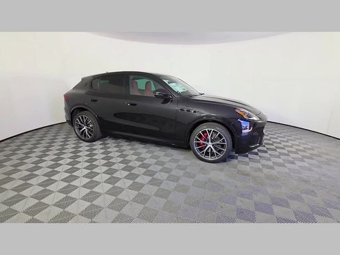 New 2026 Maserati Grecale Modena AWD/4WD image 33