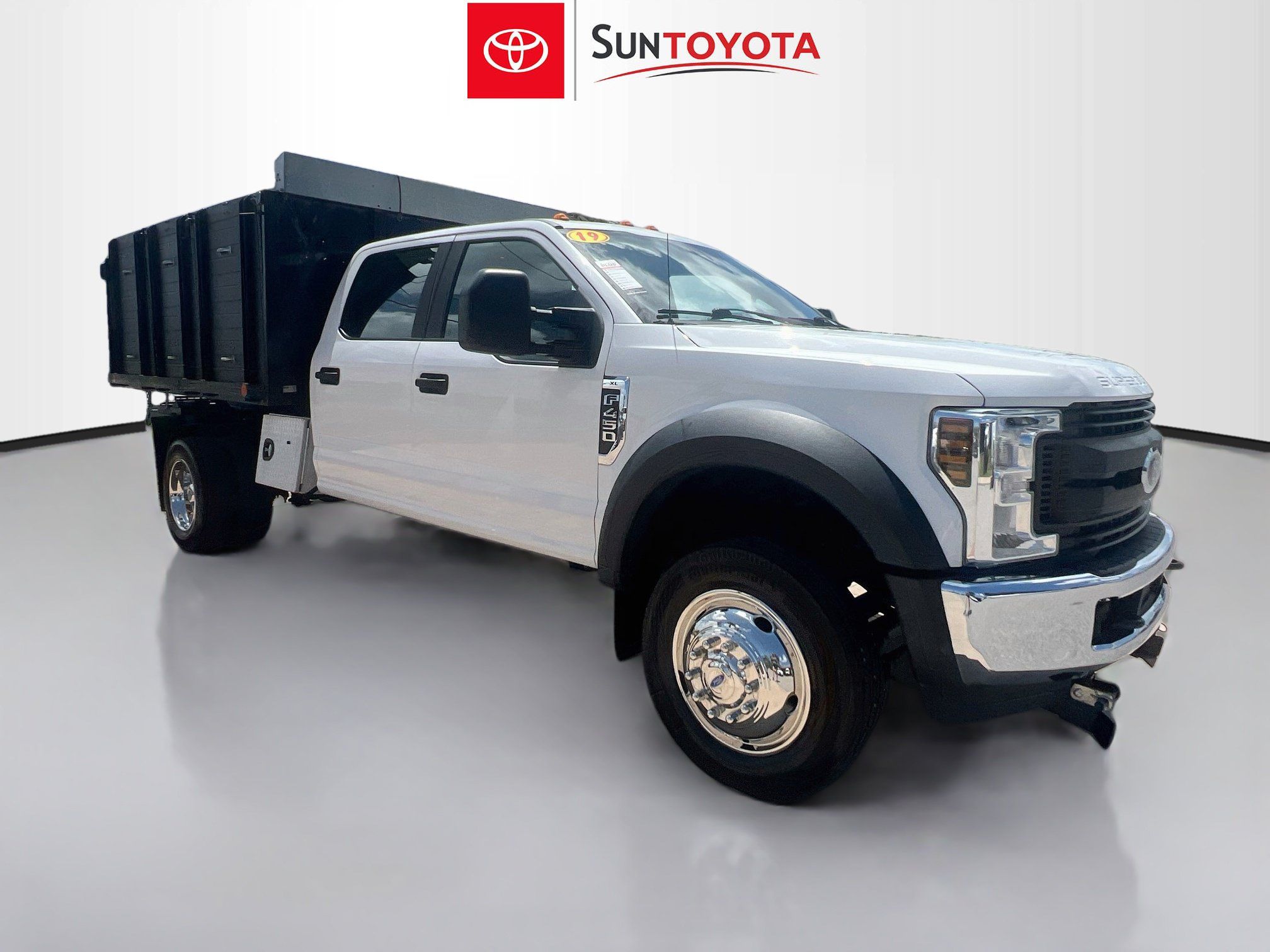 Used 2019 Ford F450 XL w/ XL Value Package RWD image 1