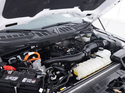 Used 2024 Ford F150 Lariat w/ Bed Utility Package image 45