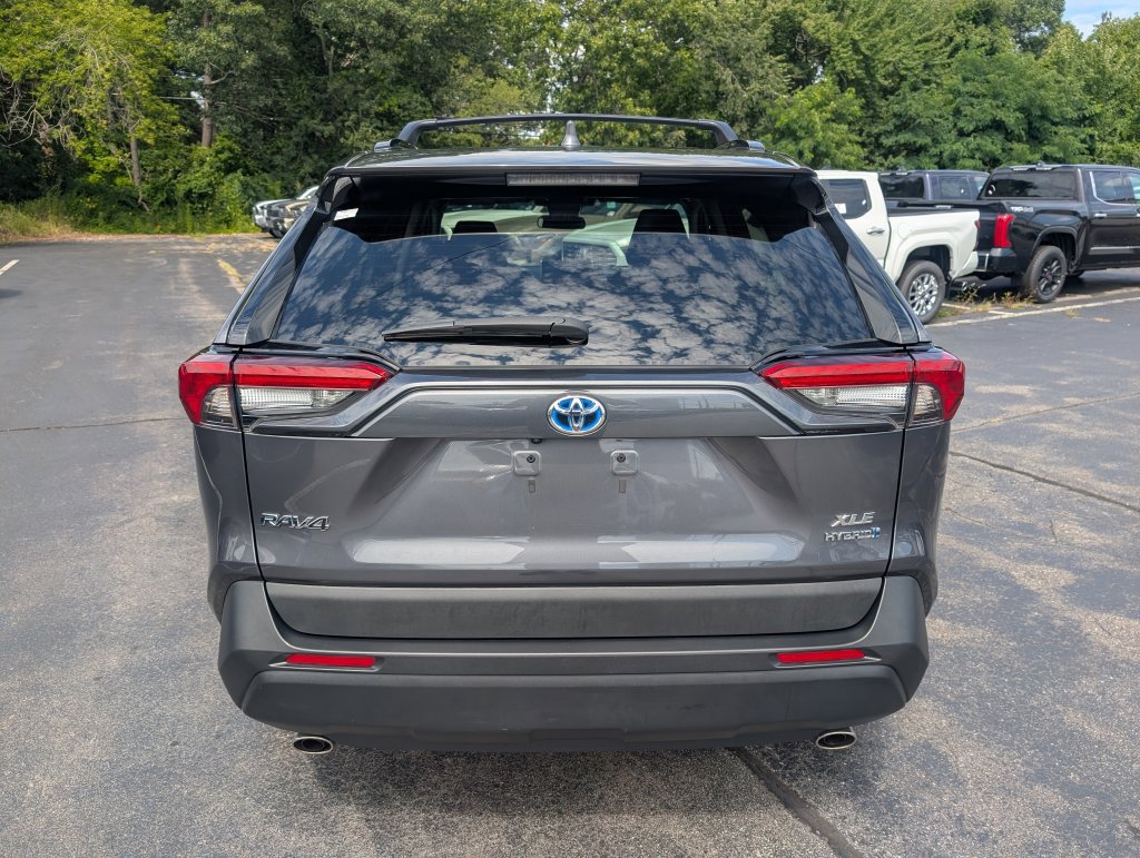 Certified 2024 Toyota RAV4 XLE AWD/4WD image 7