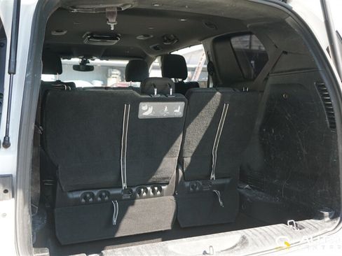 Used 2018 Chrysler Pacifica Touring Plus FWD image 23