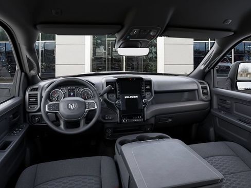 New 2026 RAM 2500 Tradesman AWD/4WD image 14