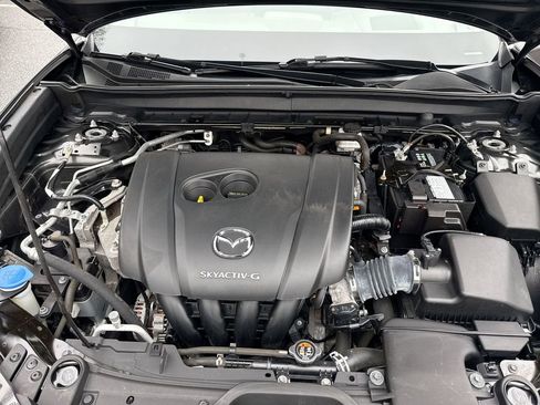 Used 2021 MAZDA CX-30 AWD 2.5 S w/ Premium Package image 18