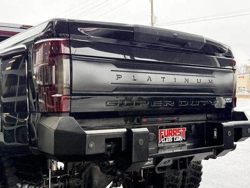 Used 2017 Ford F350 Platinum w/ Platinum Ultimate Package image 9