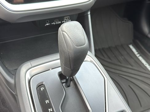 Certified 2024 Subaru Crosstrek 2.0i Premium AWD/4WD image 19