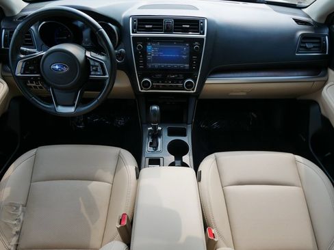 Used 2018 Subaru Outback 2.5i Limited AWD/4WD image 13