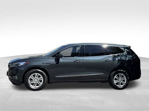 Used 2019 Buick Enclave Essence image 6