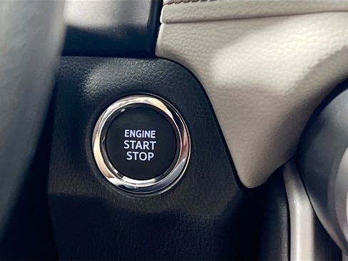 Used 2025 Toyota RAV4 XLE w/ Convenience Package FWD image 23