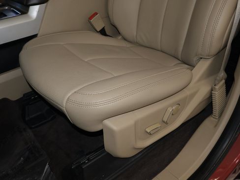 Certified 2018 Ford F150 Lariat AWD/4WD image 25