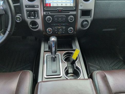 Used 2017 Ford Expedition EL Platinum RWD image 18