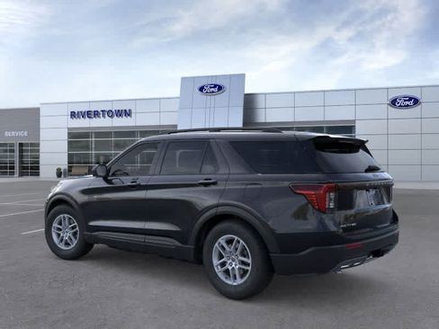 New 2026 Ford Explorer Active w/ Active Comfort Package RWD image 4