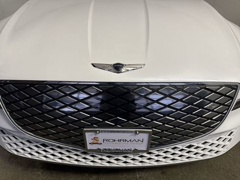 Used 2024 Genesis G80 image 25