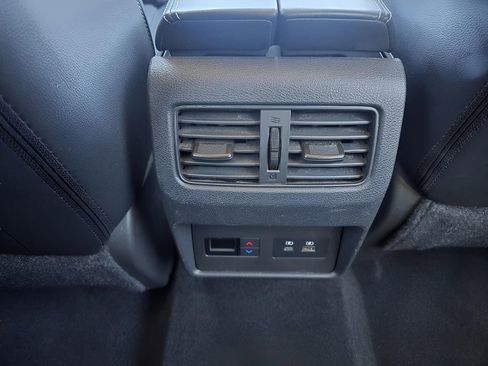 Used 2023 Nissan Rogue SL w/ SL Premium Package image 29