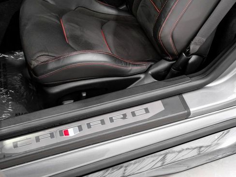 Used 2020 Chevrolet Camaro ZL1 image 29