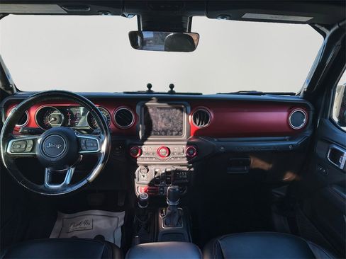 Used 2022 Jeep Wrangler Unlimited Rubicon w/ Xtreme Recon 35" Tire Package image 17