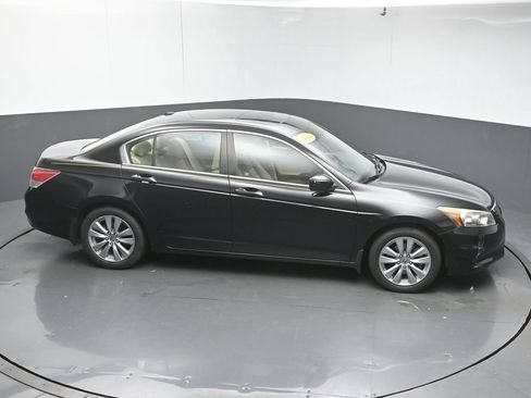 Used 2011 Honda Accord EX-L image 48
