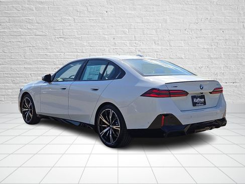 New 2027 BMW 530i xDrive AWD/4WD image 3