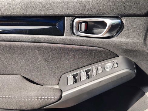 New 2026 Honda Civic Sport image 19