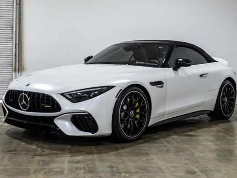 Used 2022 Mercedes-Benz SL 63 AMG 4MATIC image 5