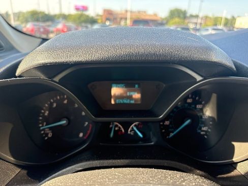 Used 2017 Ford Transit Connect XLT FWD image 16