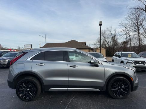 Used 2023 Cadillac XT4 Premium Luxury w/ LPO, ONYX Package image 7
