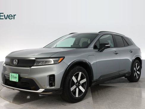 Used 2025 Honda Prologue Touring image 2
