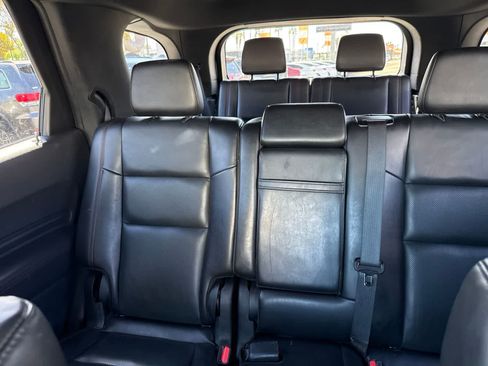 Used 2024 Dodge Durango GT RWD image 29