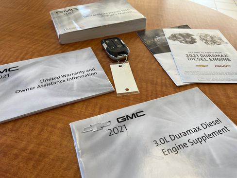 Used 2021 GMC Sierra 1500 SLT w/ SLT Premium Plus Package image 18