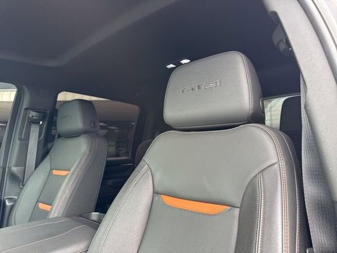 Used 2024 GMC Sierra 2500 AT4 w/ AT4 Preferred Package image 20