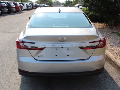 Used 2025 Toyota Camry LE w/ Convenience Package AWD/4WD image 7