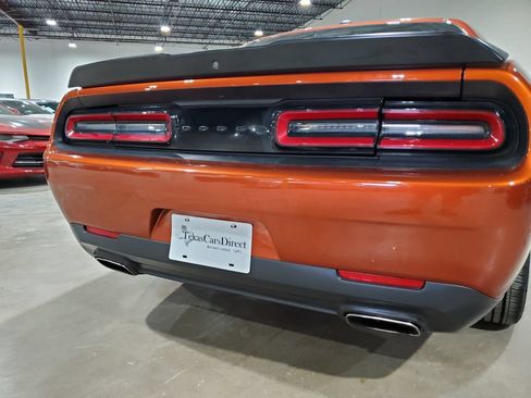 Used 2020 Dodge Challenger SXT w/ Blacktop Package RWD image 36