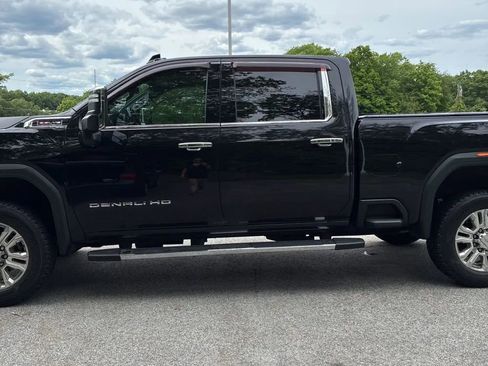 Used 2022 GMC Sierra 3500 Denali w/ Snow Plow Prep/Camper Package AWD/4WD image 3