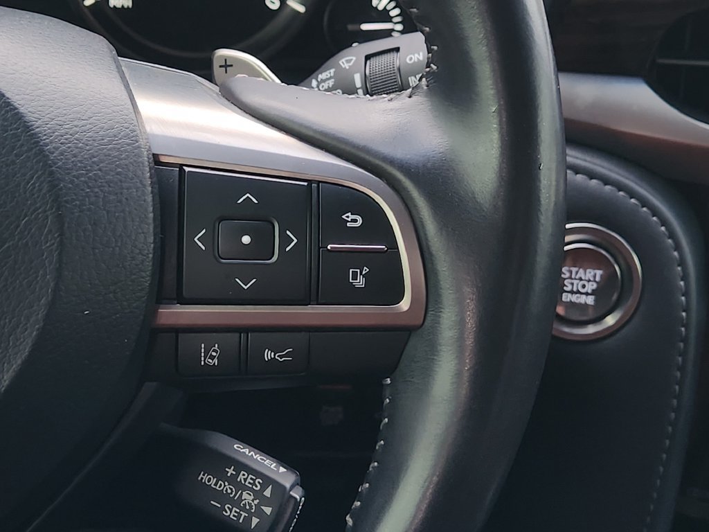 Used 2020 Lexus LX 570 4WD w/ Luxury Package image 29