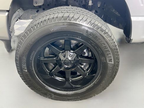 Used 2021 Ford F150 Lariat AWD/4WD image 13