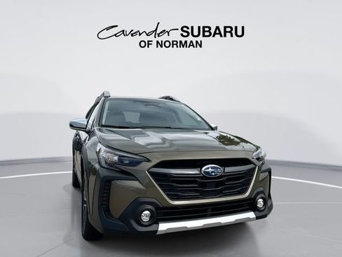 Used 2025 Subaru Outback Touring XT AWD/4WD image 1