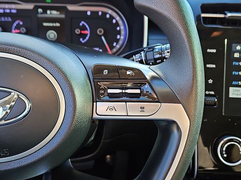 Used 2023 Hyundai Tucson SEL image 17