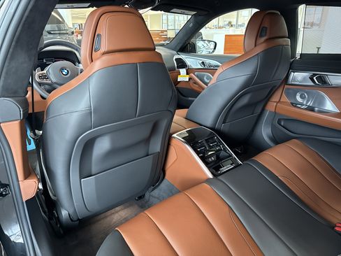 New 2026 BMW M850i xDrive w/ M Carbon Exterior Package image 18