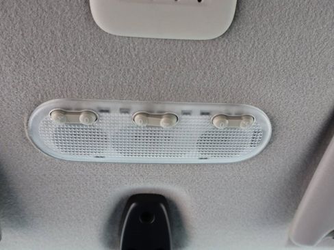 Used 2021 Nissan NV200 S w/ Back Door Glass Package image 26