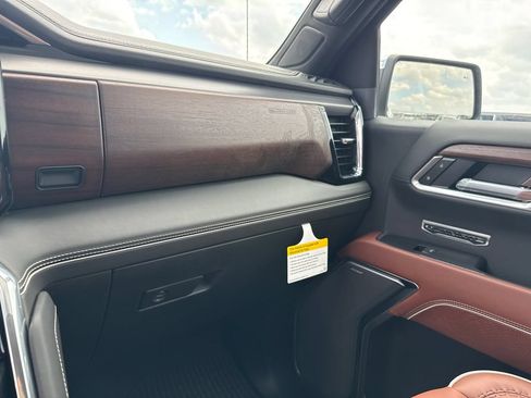 New 2026 GMC Sierra 1500 Denali Ultimate AWD/4WD image 26