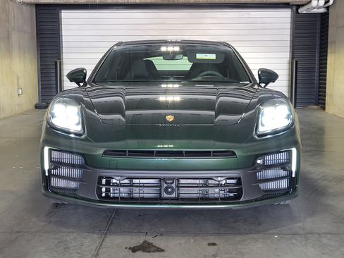 Certified 2025 Porsche Panamera 4 AWD/4WD image 12
