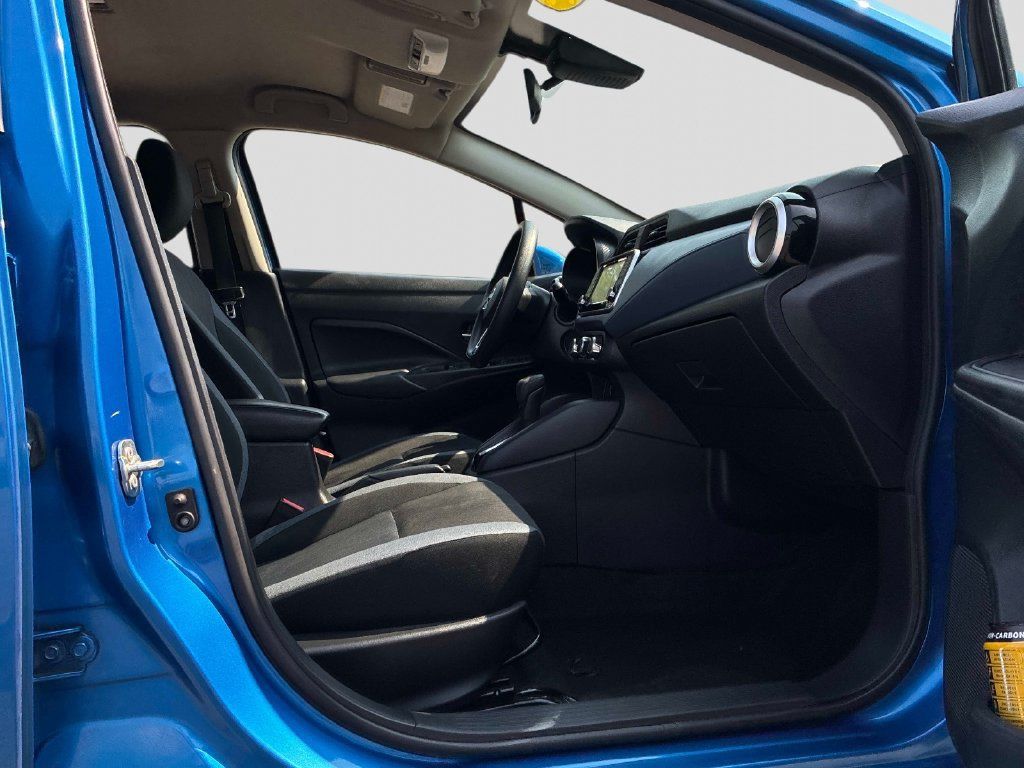 Certified 2024 Nissan Versa SV FWD image 10