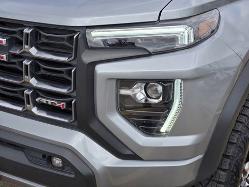 Used 2024 GMC Canyon AT4 w/ AT4 Premium Package image 6