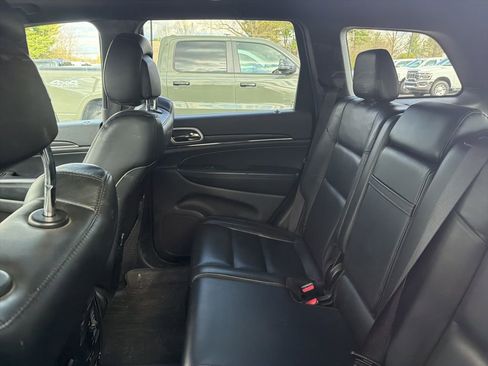 Used 2020 Jeep Grand Cherokee Limited w/ Trailer Tow Group IV image 10