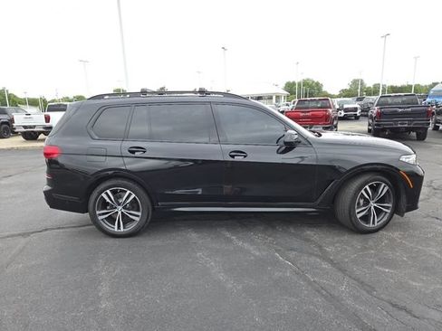 Used 2020 BMW X7 xDrive40i w/ M Sport Package AWD/4WD image 27