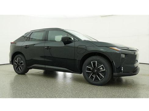 New 2026 Toyota bZ FWD image 28