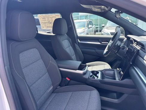 New 2026 GMC Terrain Elevation FWD image 21